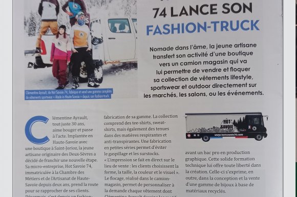 HOT SAVOIE 74 votre créatrice de vêtements savoyard, lance son fashion truck sur le bord du lac d'Annecy.